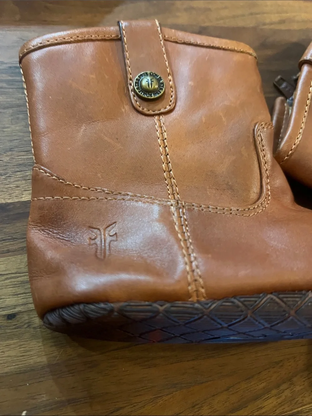 Toddler Frye Booties size 4